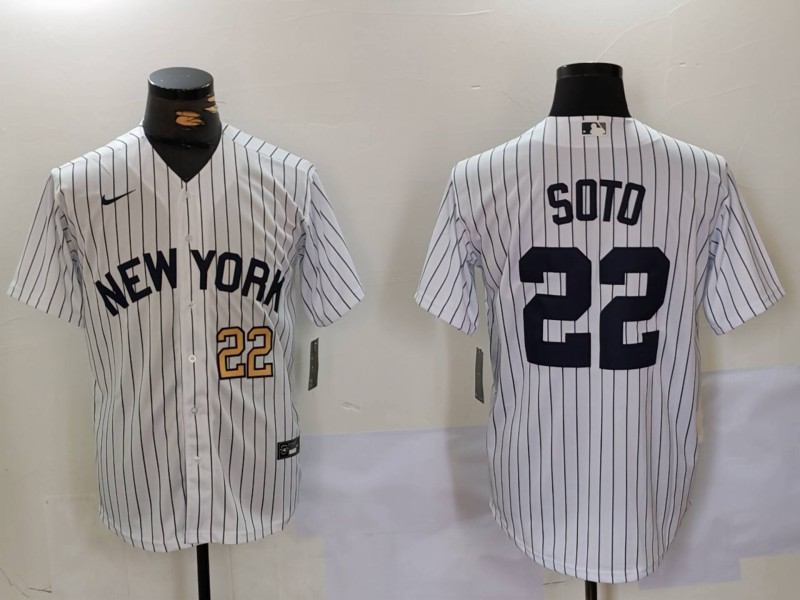 Men's New York Yankees #22 Juan Soto White Cool Base Stitched Baseball Jersey 2